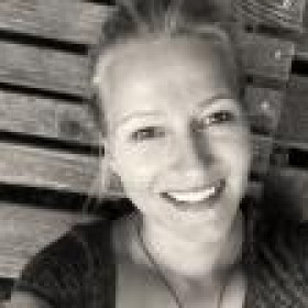 Jacqueline Lippold